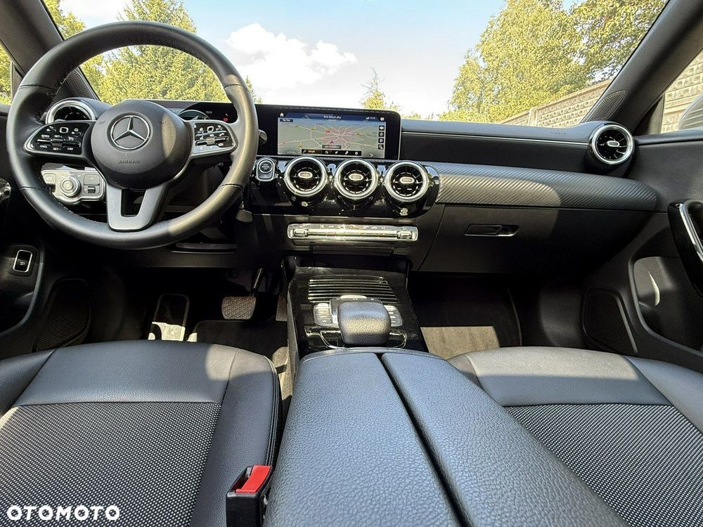 Mercedes-Benz CLA - 18