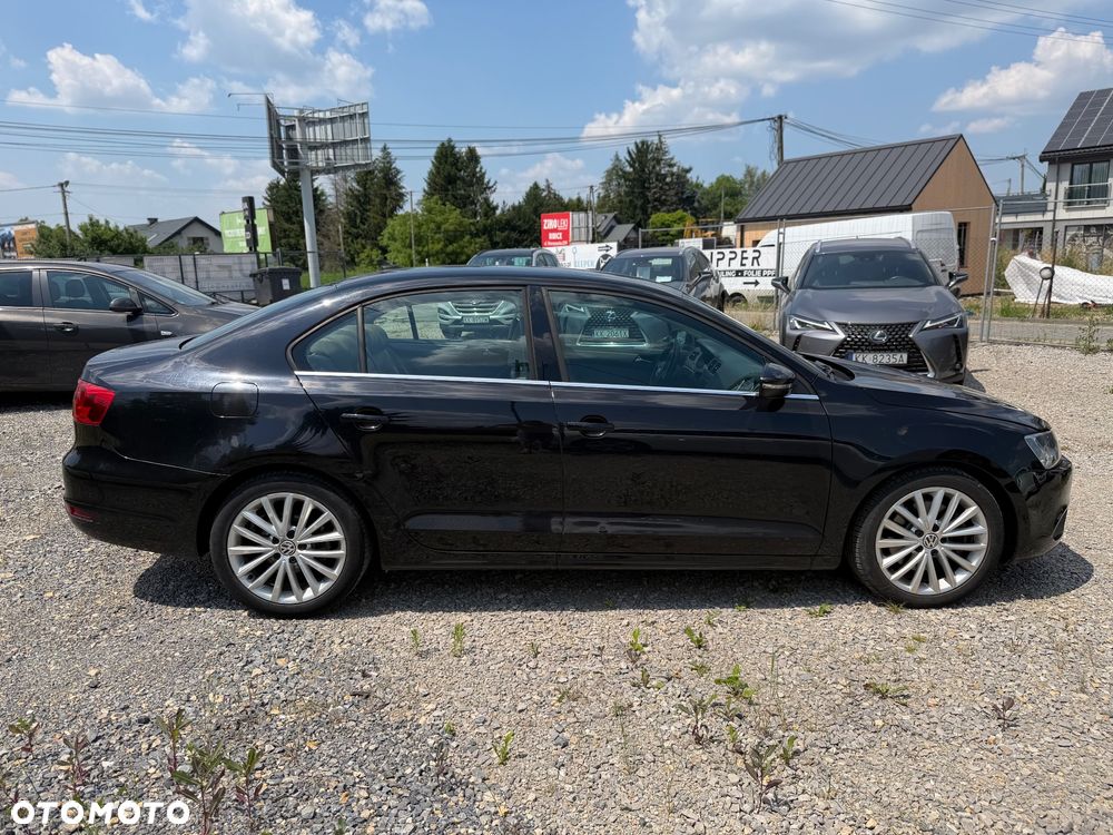 Volkswagen Jetta 1.4 TSI DSG Comfortline - 4