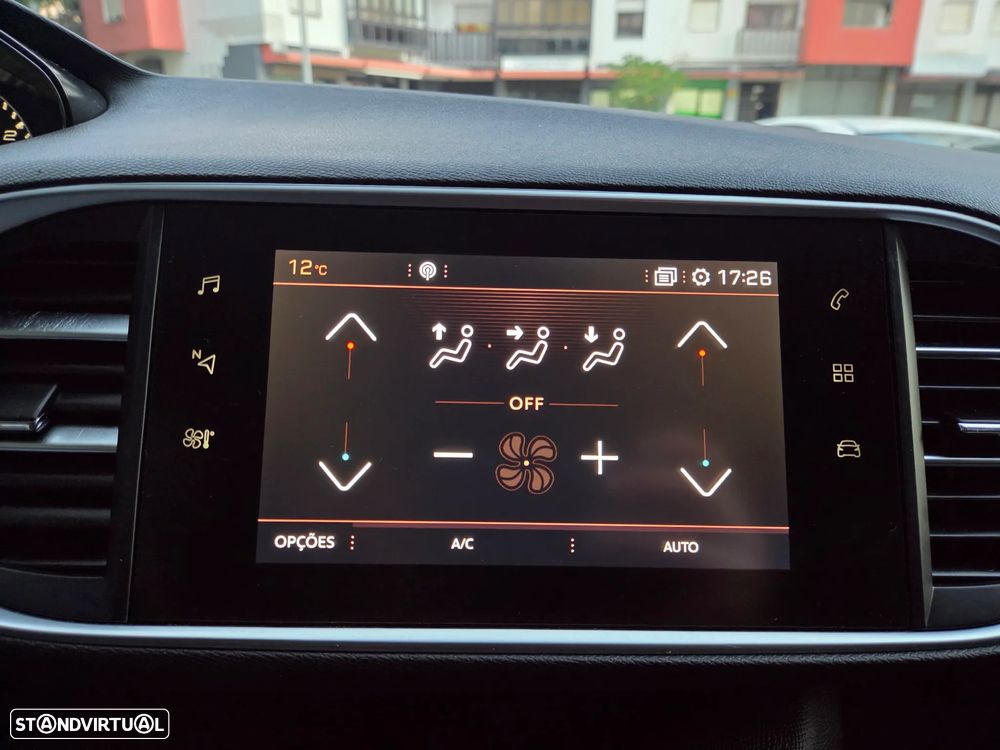 Peugeot 308 PureTech 130 EAT8 Allure - 40