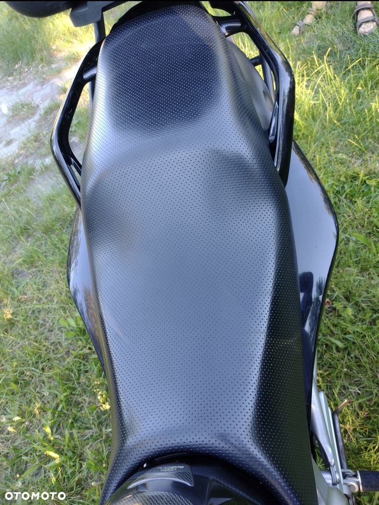 Yamaha FZ6 - 4