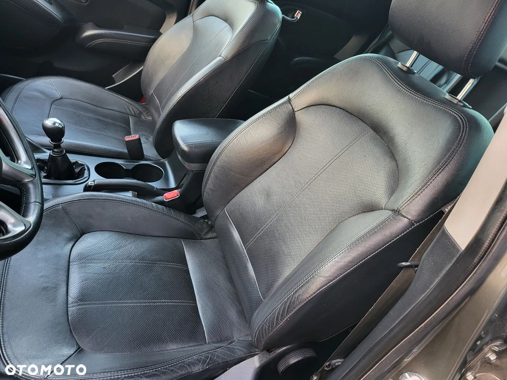 Hyundai ix35 2.0 CRDi Premium 2WD - 20