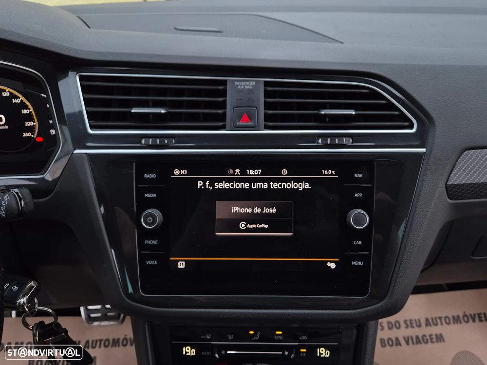 VW Tiguan 2.0 TDI R-Line DSG - 21