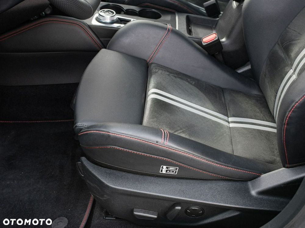 Ford Focus 2.3 EcoBoost ST - 12