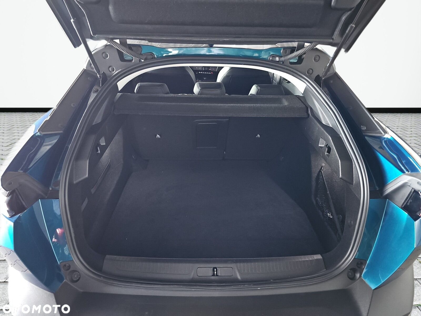 Peugeot 408 1.2 PureTech Allure S&S EAT8 - 35