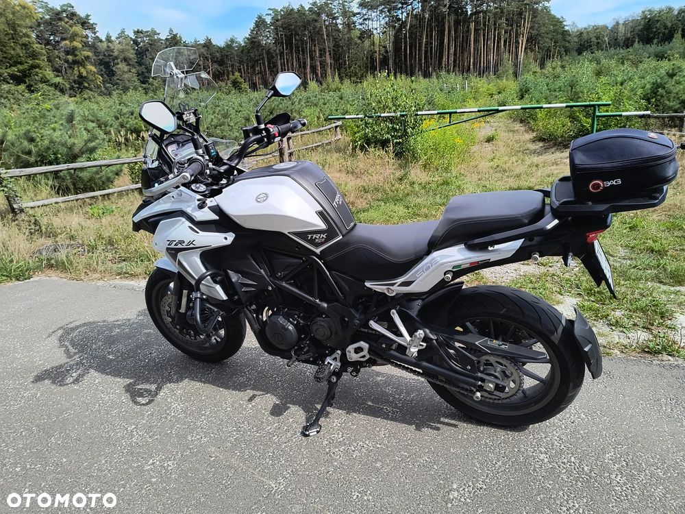 Benelli TRK 502 - 8