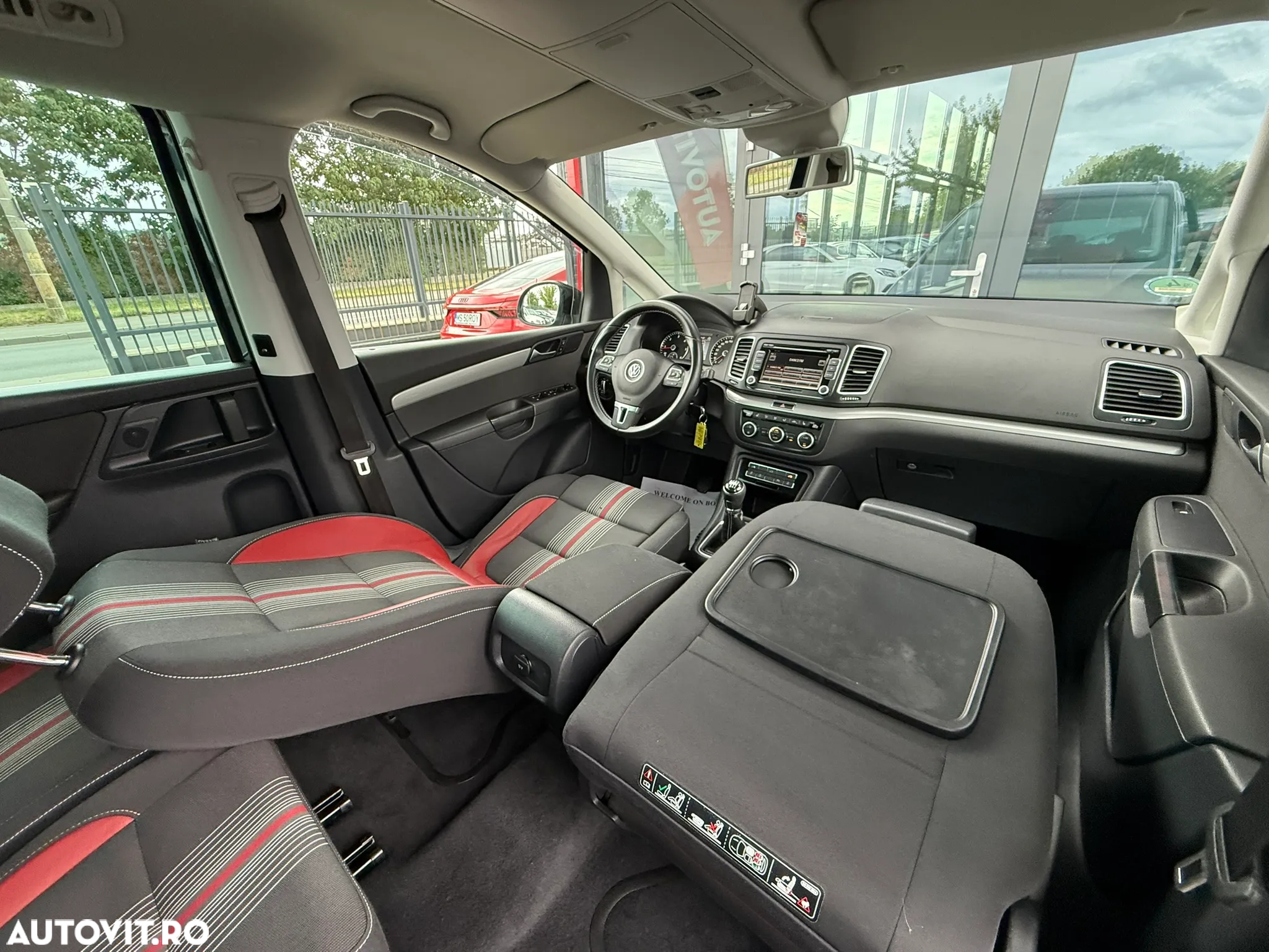 Volkswagen Sharan 2.0 TDI 4MOTION BlueMotion Technology Match - 6