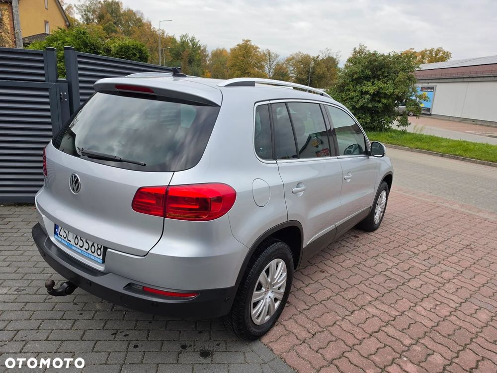 Volkswagen Tiguan 2.0 TDI DPF 4Motion DSG Exclusive - 8