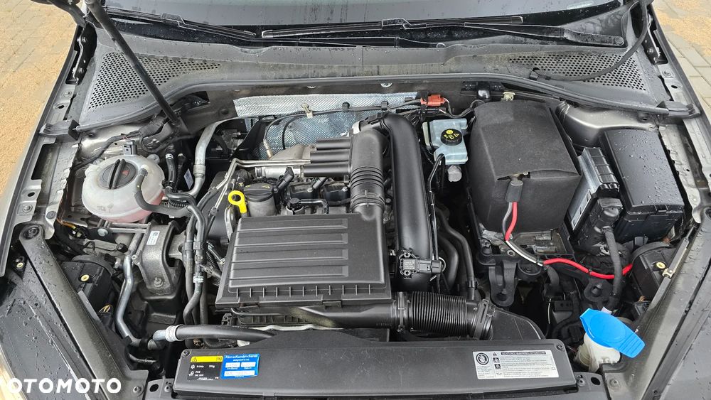 Volkswagen Golf 1.2 TSI BlueMotion Technology Comfortline - 7