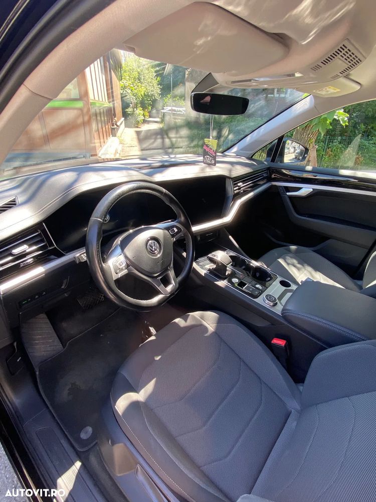 Volkswagen Touareg V6 TDI Elegance - 4