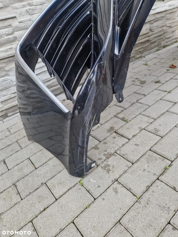 Zderzak Toyota Mirai - 12