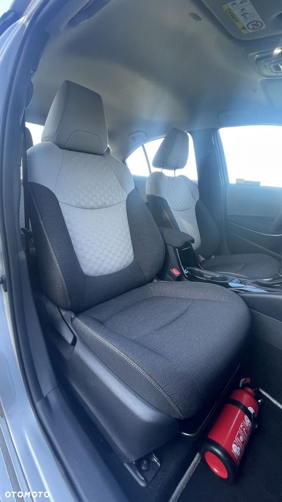 Toyota Corolla 1.8 Hybrid Comfort - 10