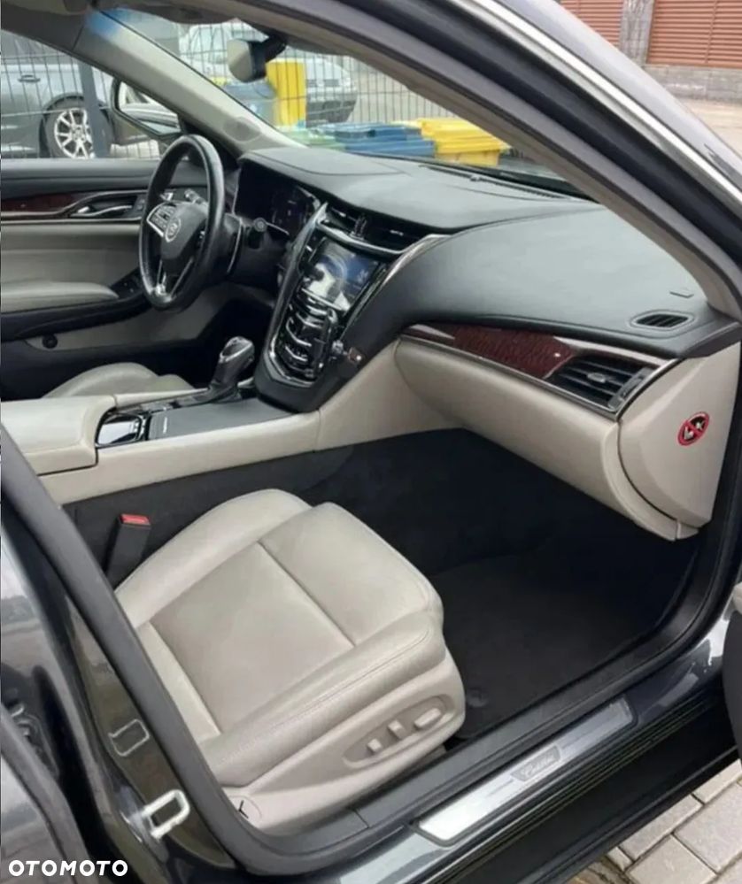 Cadillac CTS 2.0 Turbo AT AWD Performance - 11
