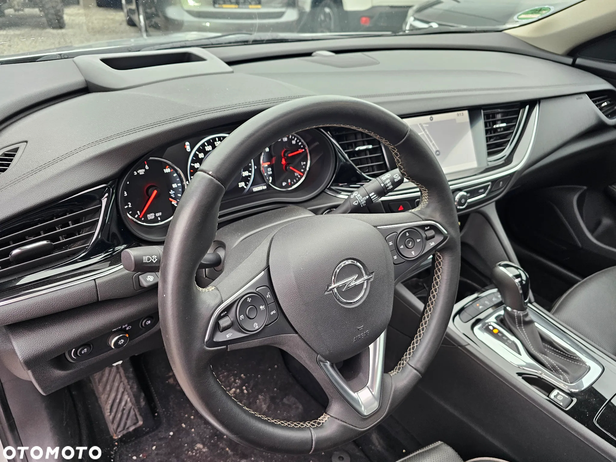 Opel Insignia 2.0 CDTI automatik Business Innovation - 16
