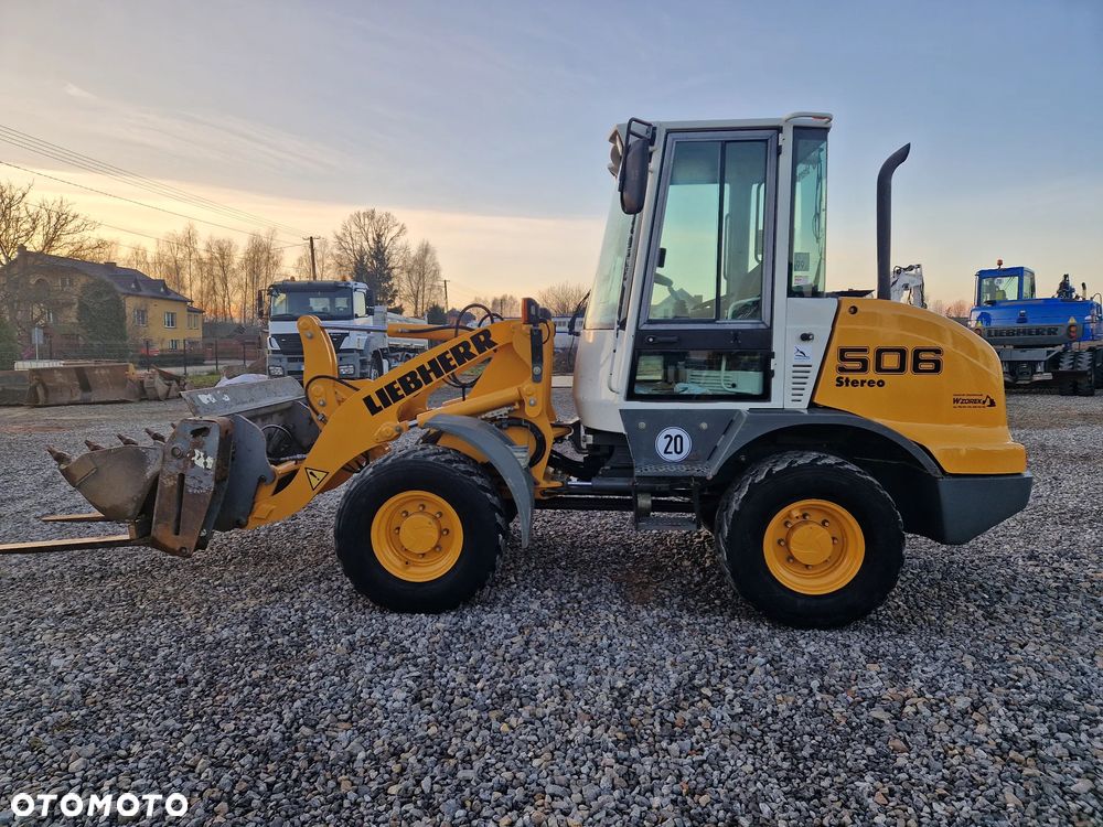 Liebherr L506 - 2