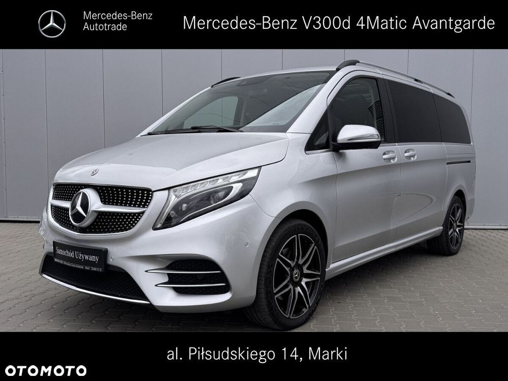 Mercedes-Benz Klasa V - 1