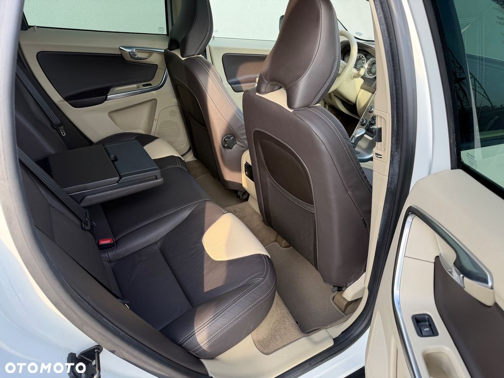 Volvo XC 60 - 14