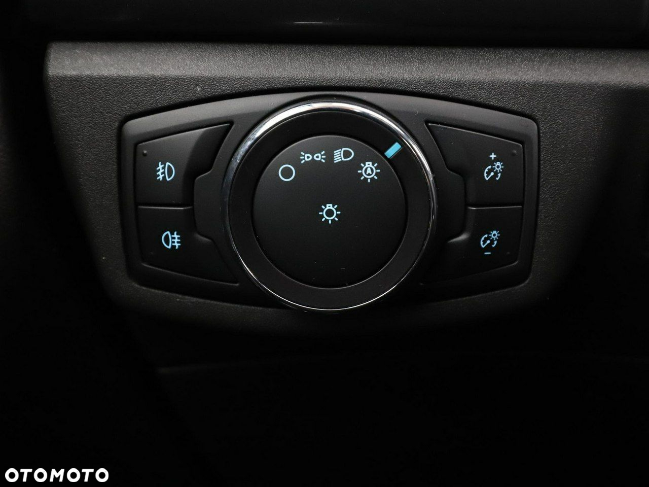 Ford Mondeo 2.0 EcoBlue Titanium AWD - 38