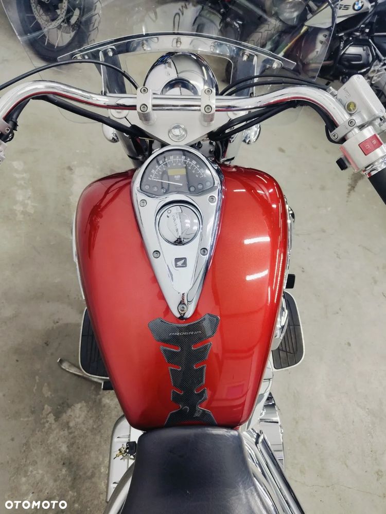 Honda VTX - 14