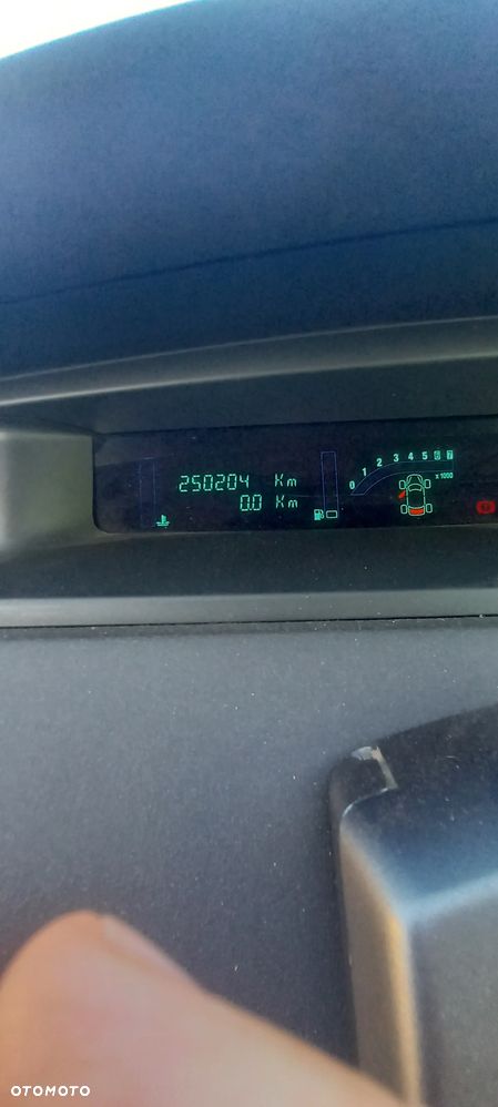 Renault Scenic 2.0 16V Luxe Dynamique - 11