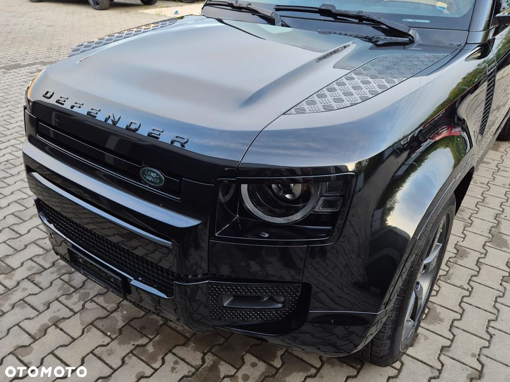 Land Rover Defender 110 P525 V8 - 17