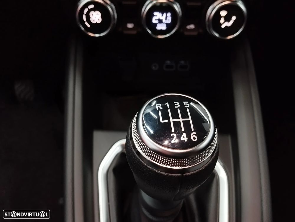 Mitsubishi Colt 1.0 MPI-T Kaiteki - 33