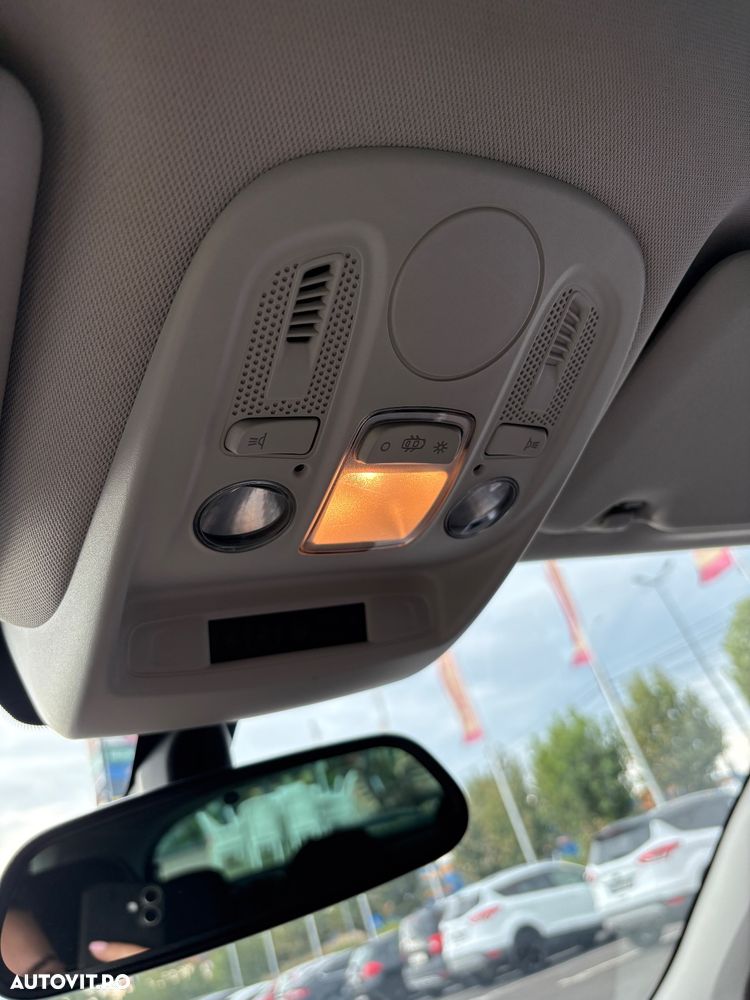 Citroën C4 1.6 e-HDi FAP Exclusive - 18