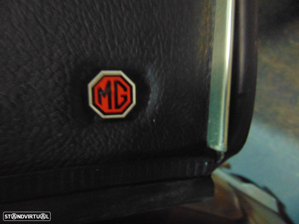MG  hardtop - 3