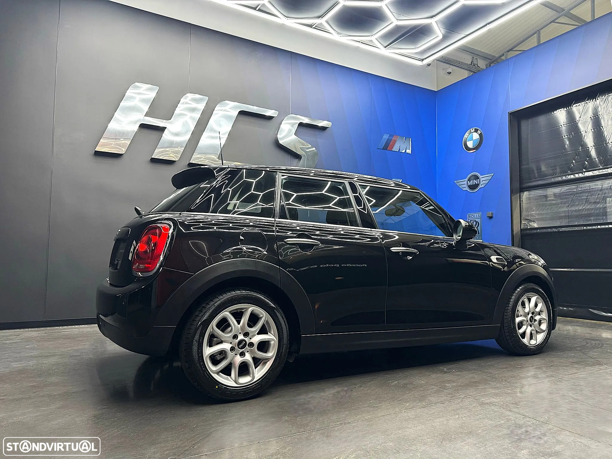 MINI 5 Portas Cooper D - 19