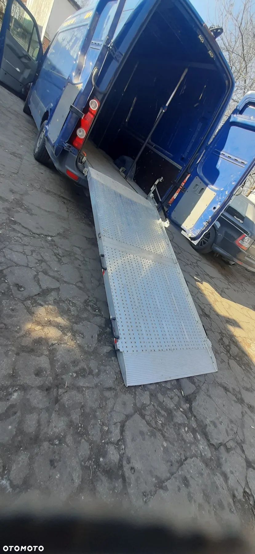 Volkswagen Crafter - 1