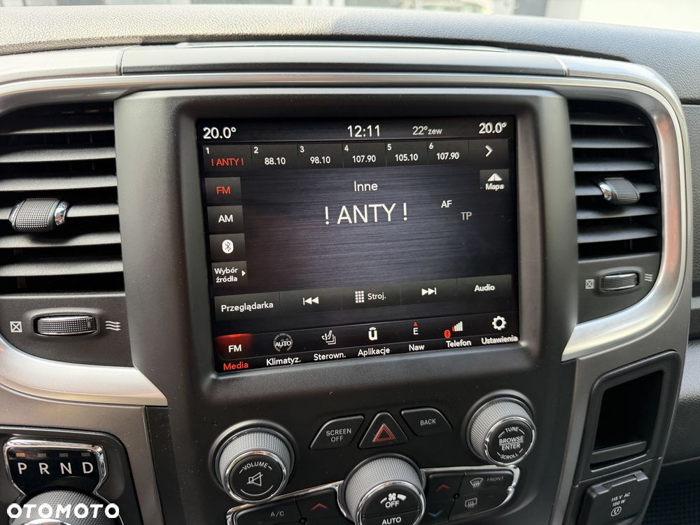 RAM 1500 5.7 Crew Cab Laramie - 21