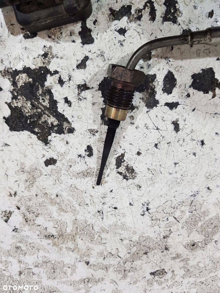 CZUJNIK TEMPERATURY SPALIN A0009059207 MERCEDES W205 2.2 CDI 651921 - 2