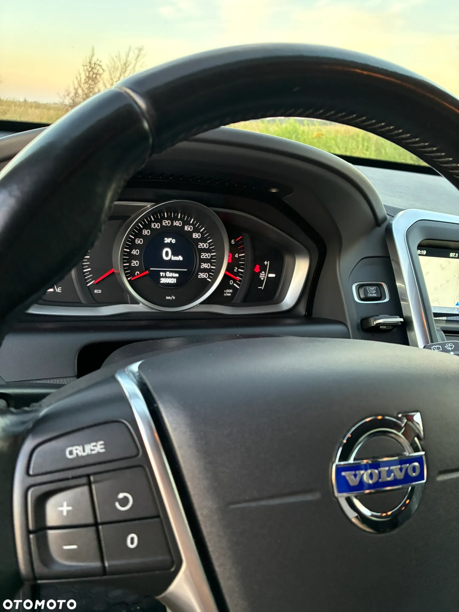 Volvo XC 60 D3 Momentum - 12