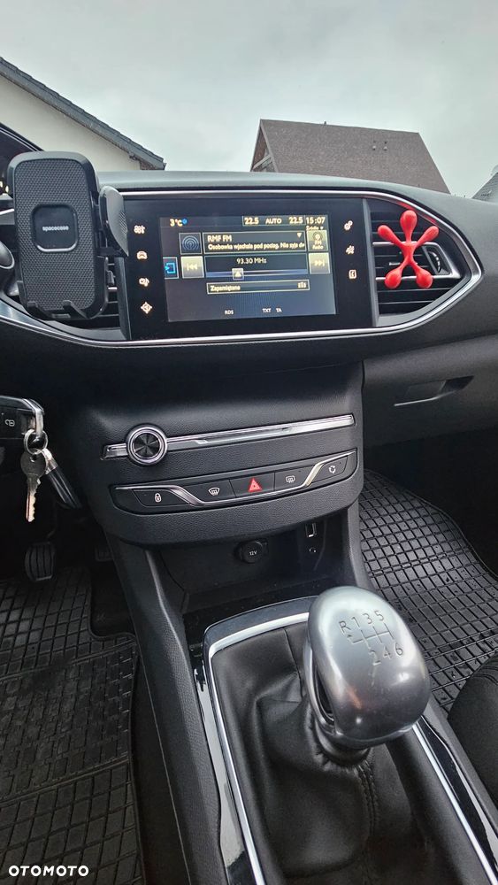 Peugeot 308 BlueHDi FAP 120 Stop & Start Allure - 26