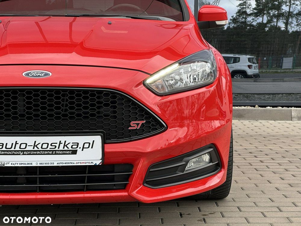 Ford Focus 2.0 TDCi ST-2 - 8