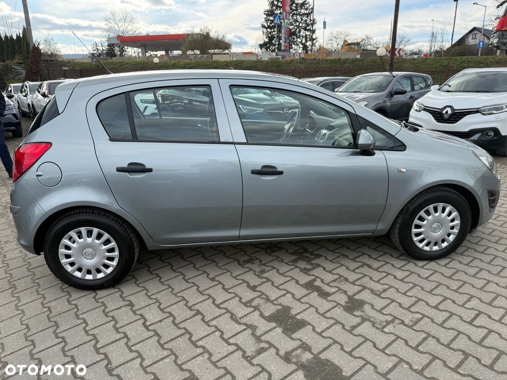 Opel Corsa 1.2 16V Edition / Active - 5
