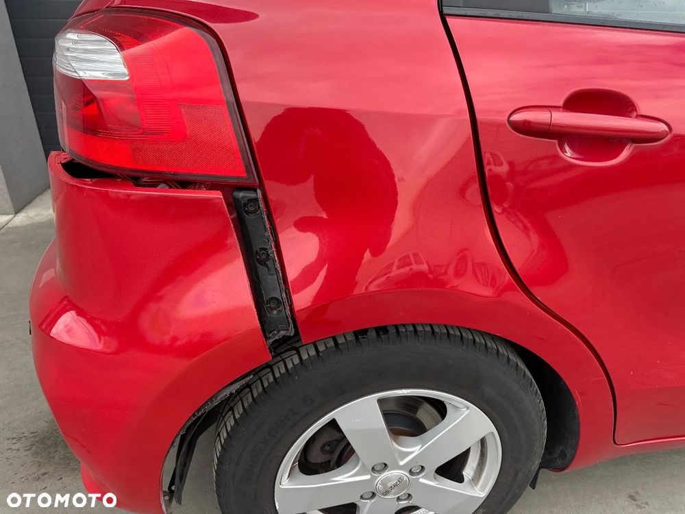 Kia Rio 1.2 L - 17