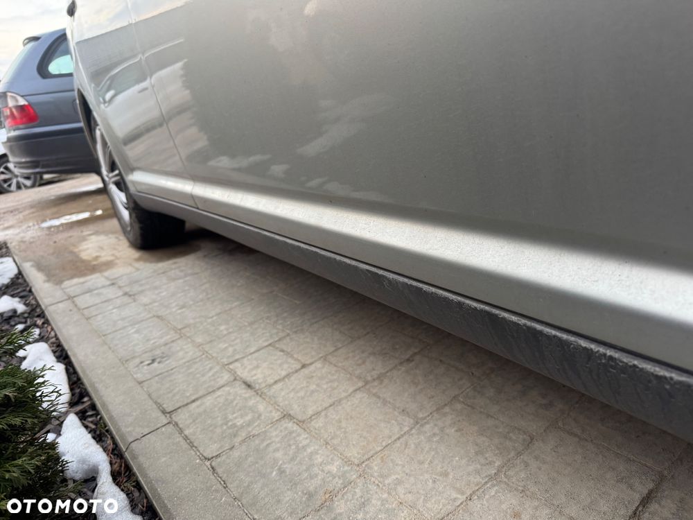 Toyota Avensis 2.0 D-4D High - 6