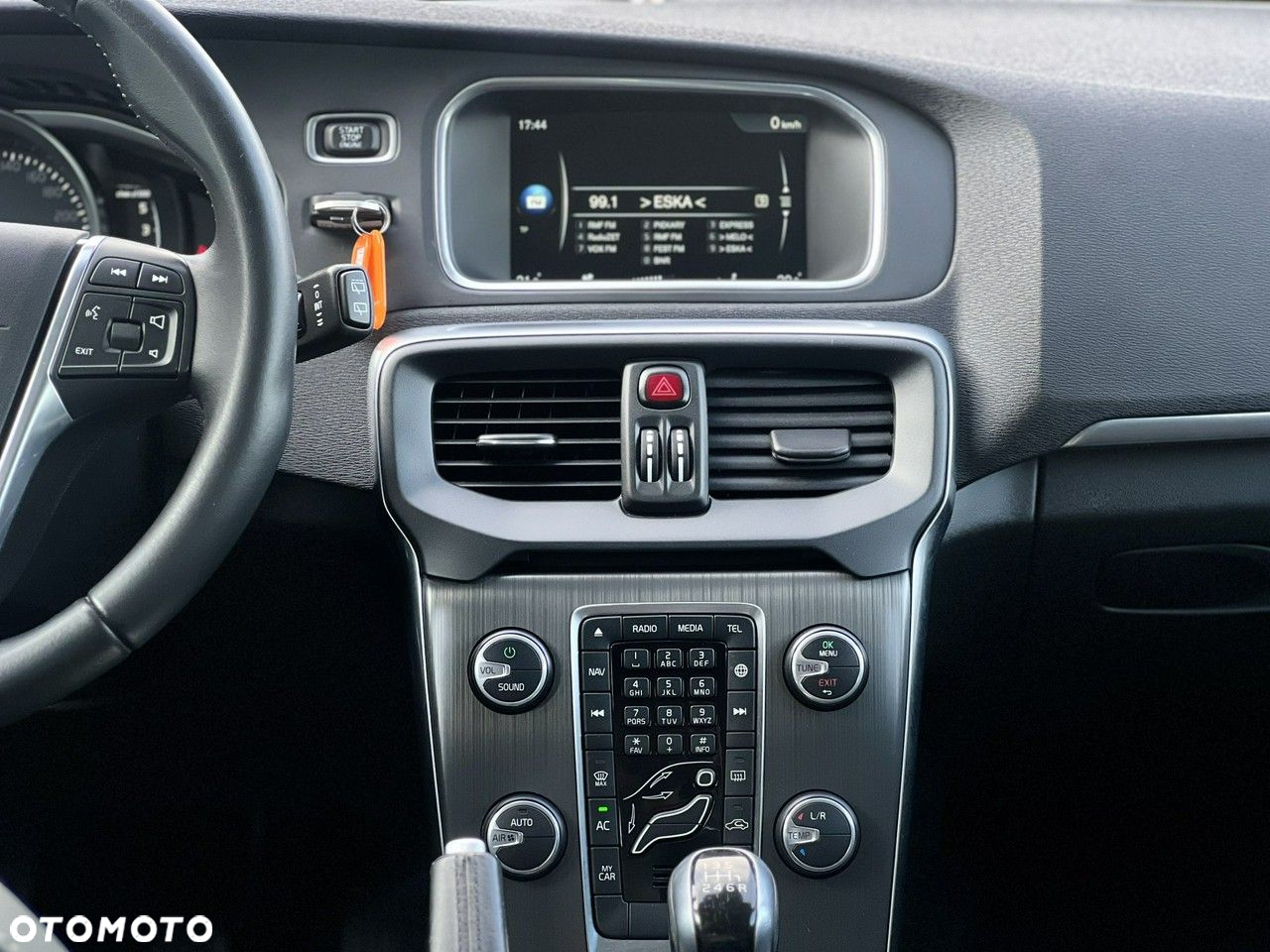 Volvo V40 D2 Drive-E Base - 17