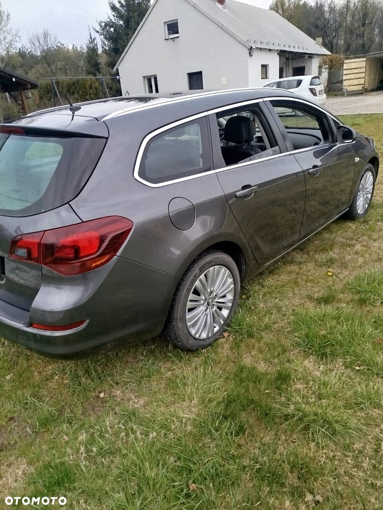Opel Astra 1.4 T Sport - 25
