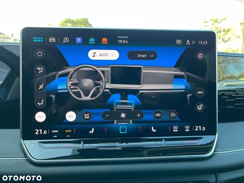 Volkswagen Tiguan - 35