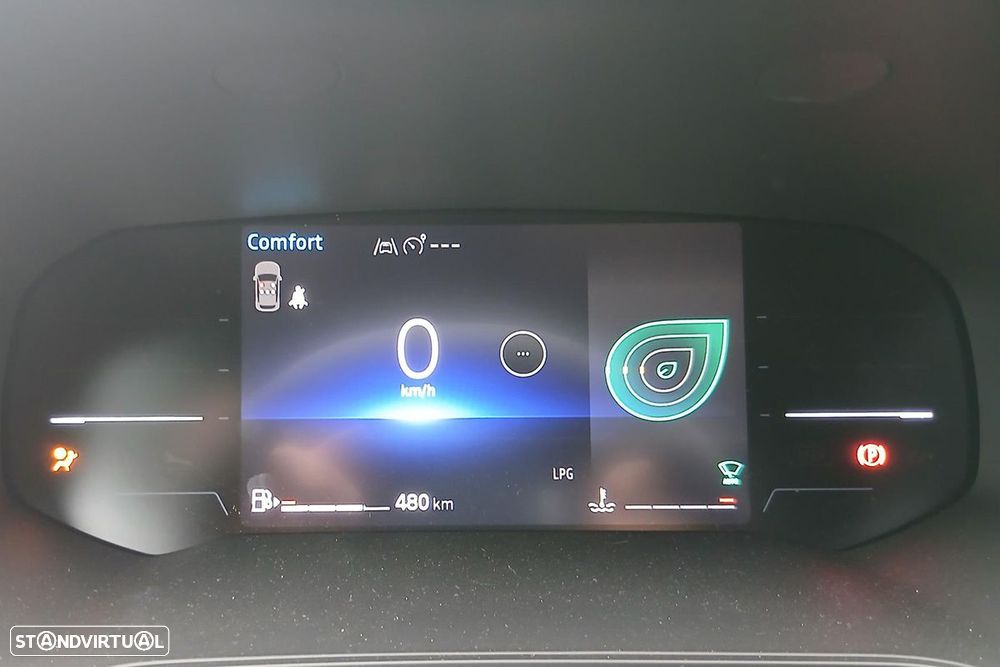 Renault Captur 1.0 TCe Techno Bi-Fuel - 10