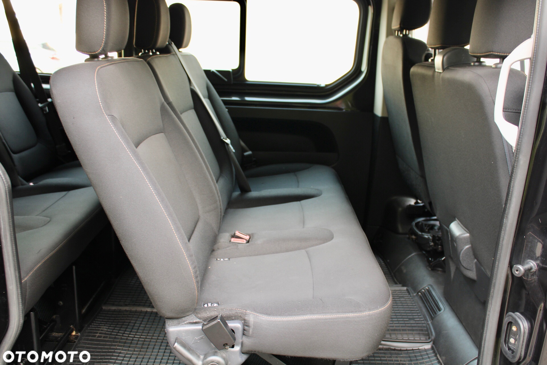 Renault Trafic Grand Passenger 2,9t Pack Clim - 11