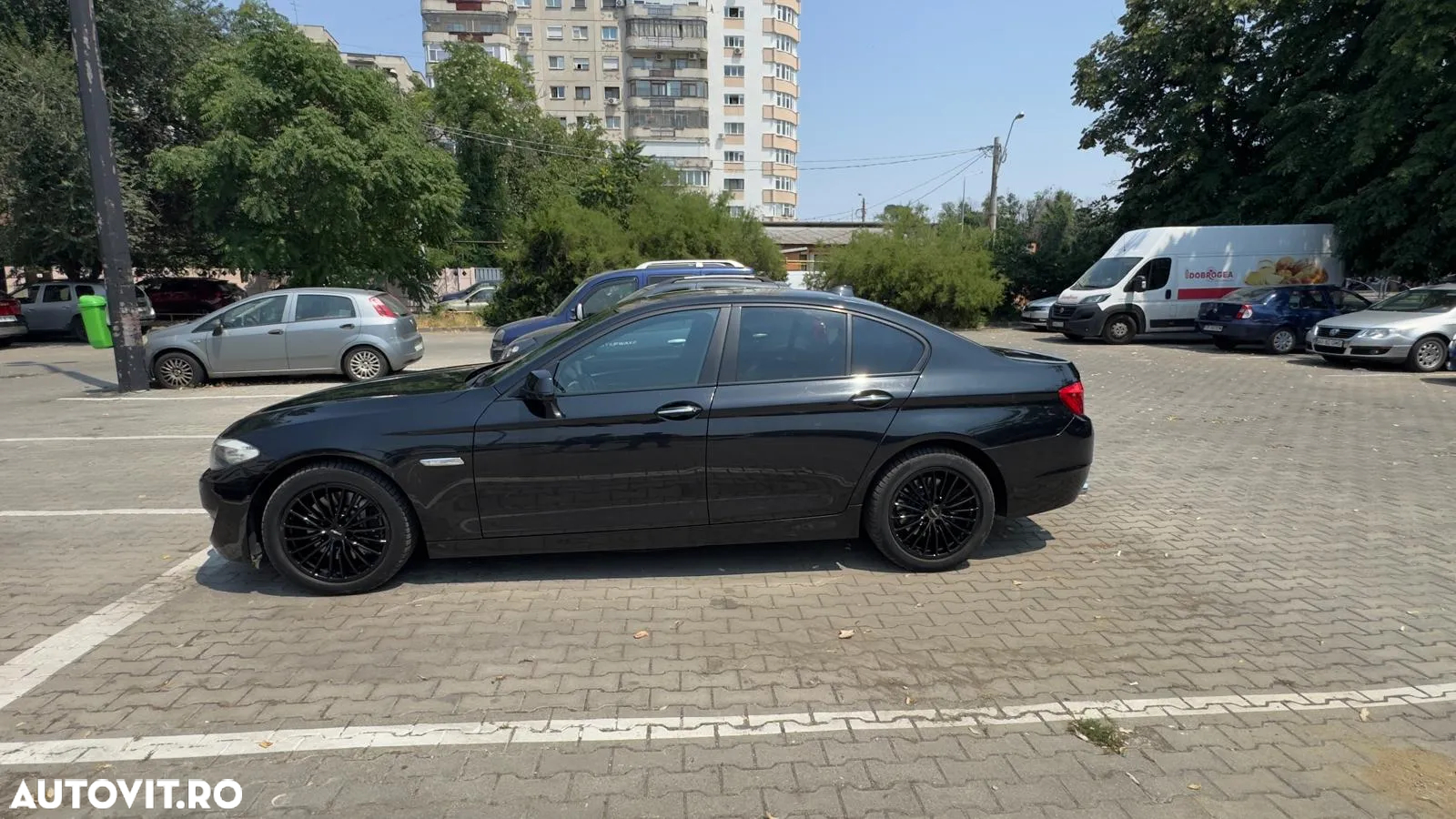 BMW Seria 5 530d Sport-Aut. - 4