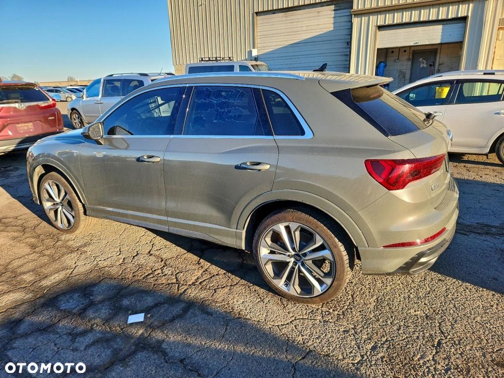 Audi Q3 45 TFSI Quattro S tronic S line - 3