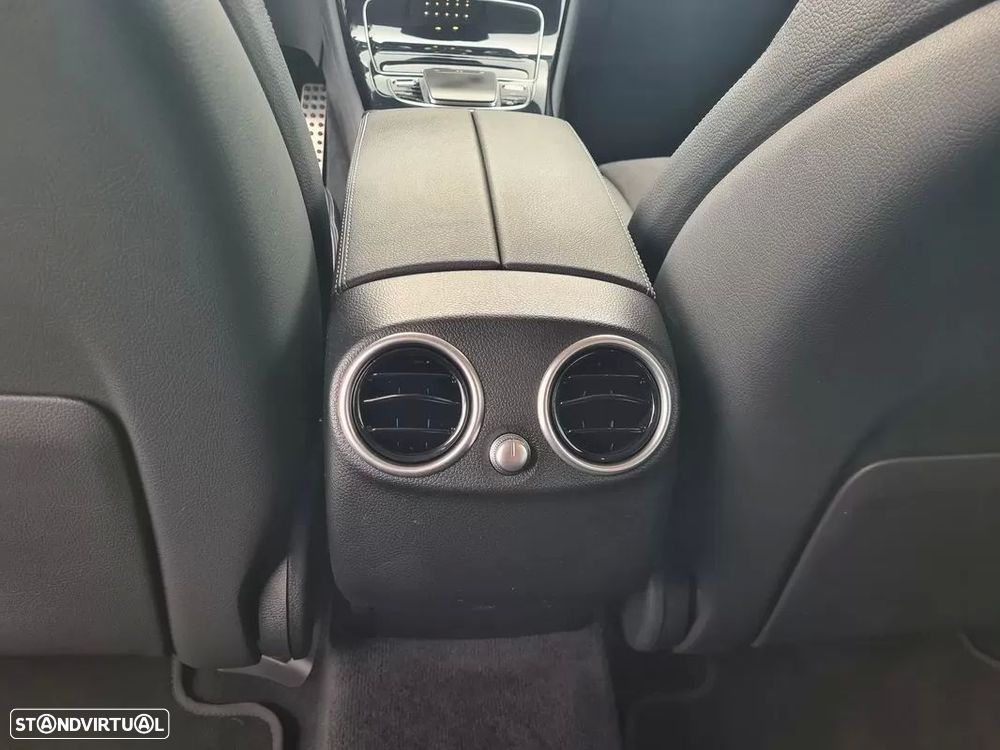 Mercedes-Benz GLC 300 de 4Matic - 32