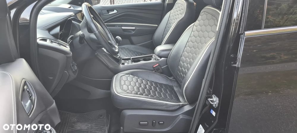 Ford Kuga Vignale 2.0 TDCi FWD - 11
