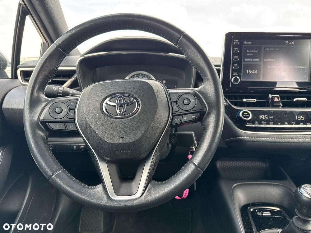 Toyota Corolla - 11