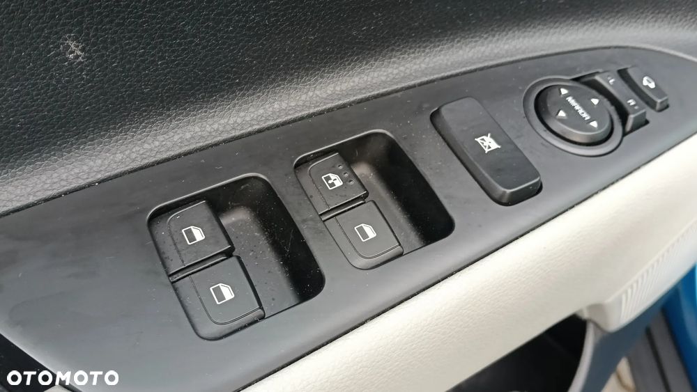 Kia Stonic 1.0 T-GDI L - 13