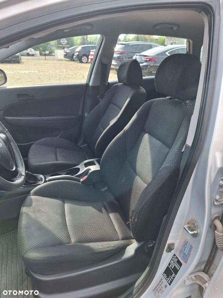 Hyundai i30 1.6 CRDi Comfort - 9