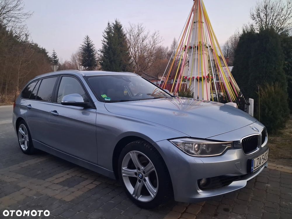 BMW Seria 3 325d M Sport - 2